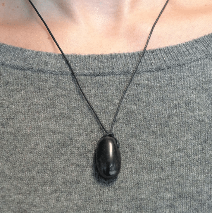 Pendentif de shungite goutte